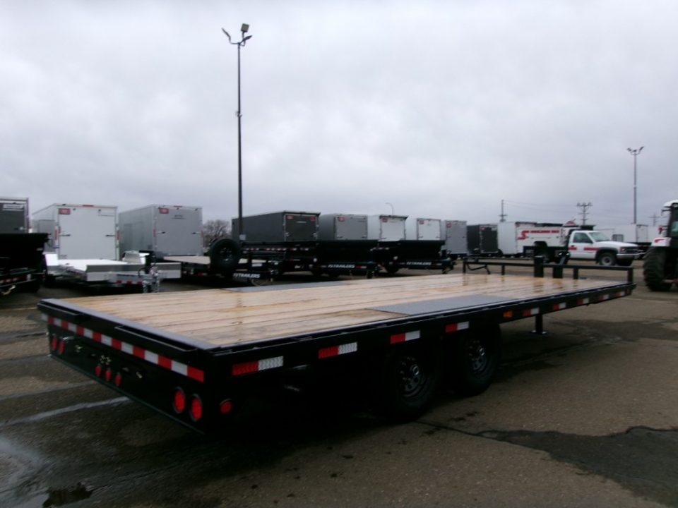 New 2026 PJ Trailers F8J2072BSSK Deckover Trailer