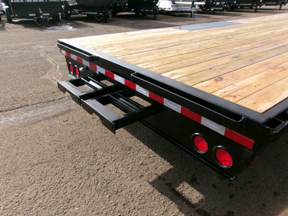 New 2026 PJ Trailers F8J2272BSSK Deckover Trailer