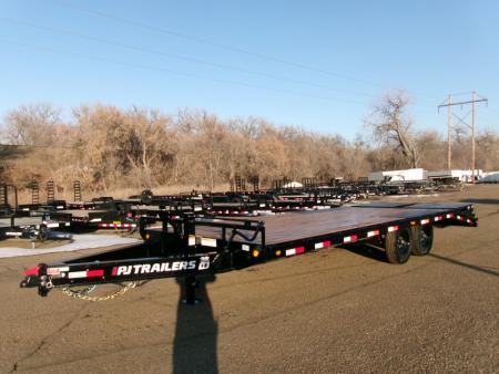 New 2026 PJ Trailers F8J2272BSYK Deckover Trailer