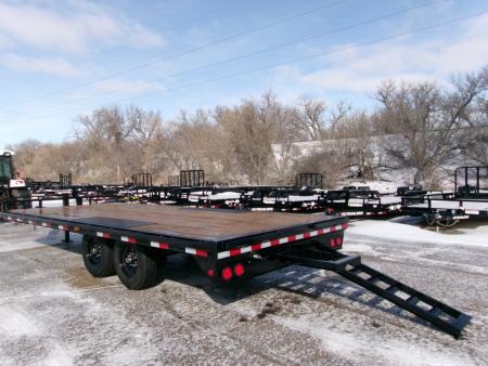 New 2026 PJ Trailers F8J2072BSSK Deckover Trailer