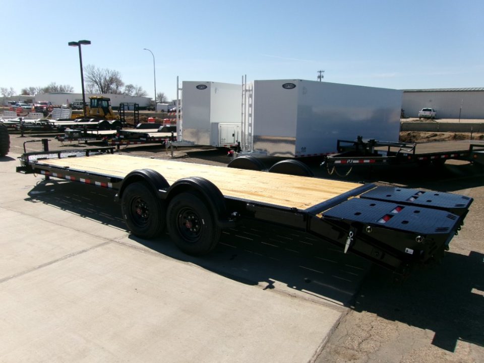 New 2026 PJ Trailers EVT2482BSAK-SP18 Equipment Trailer