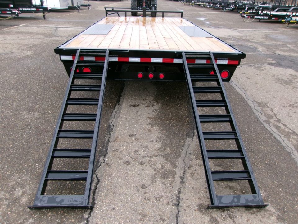 New 2026 PJ Trailers F8J1672BSSK Deckover Trailer