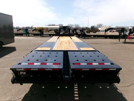 New 2026 PJ Trailers LDQ32D2BSWK-BYSC-JA06 Flatbed Trailer