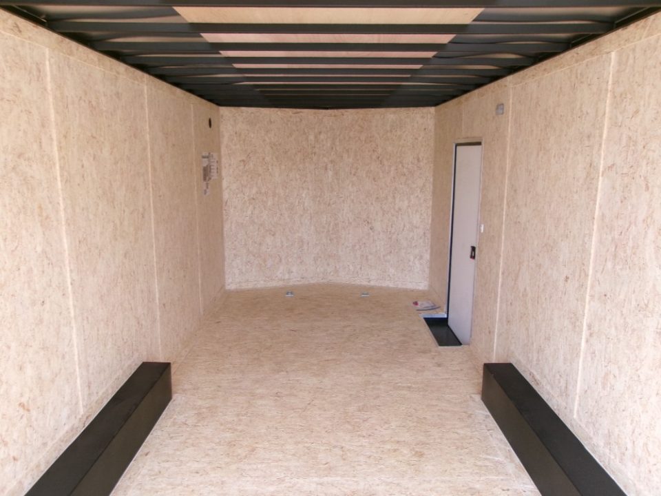 New 2026 Look Trailers 8.5X20 ST DLX FLAT TOP V-NOSE CAR HAULER 10K Car / Racing Trailer