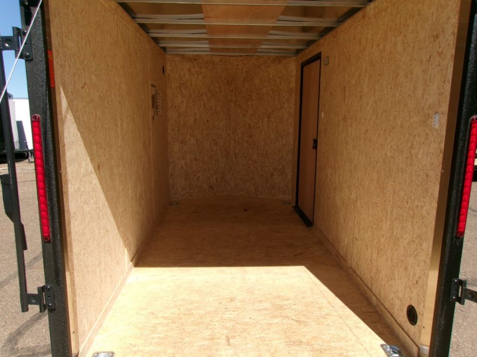 New 2026 Look Trailers 6X12 ST DLX FLAT TOP V NOSE 3K Cargo / Enclosed Trailer