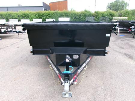 New 2027 PJ Trailers D7J1472BSSK Equipment Trailer