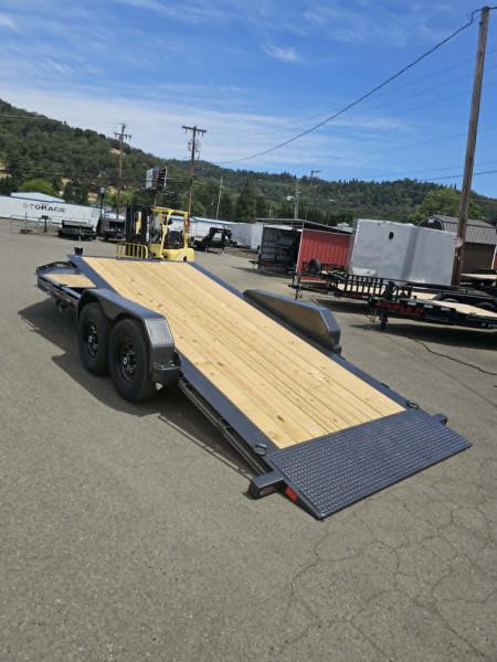 New SALE! 2026 Diamond C Trailers HDT207 82X20 15500 GVWR Equipment Trailer CARBON METALLIC GRAY