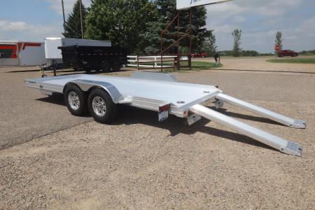 New 2026 Featherlite Trailers 3110 17.5' Car / Racing Trailer