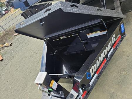 New DECKOVER 2026 Diamond C Trailers DET207 20' X 102" 15,500 GVWR FULL TILT BLUETOOTH ONYX BLACK