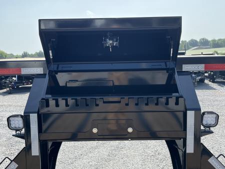 New 2027 MAXXD Hydraulic Dovetail Gooseneck Trailer | 34' x 102' 30K GVWR