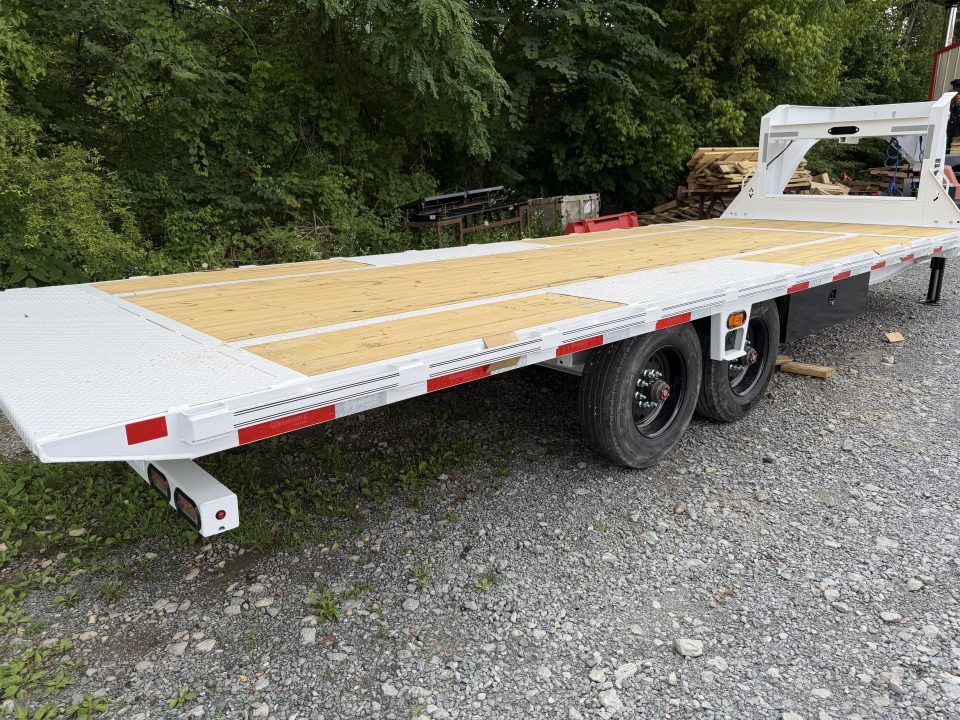 New 2026 Diamond C DET210 Tilt Trailer 102”X24’ SOLAR CHARGER HYDRO JACKS & WIRELESS REMOTE