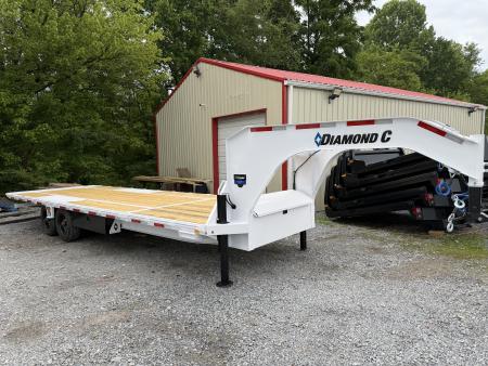 New 2026 Diamond C DET210 Tilt Trailer 102”X26’ HYDRO JACKS SOLAR CHARGER & WIRELESS REMOTE