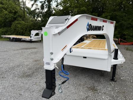 New 2026 Diamond C DET210 Tilt Trailer 102”X26’ HYDRO JACKS SOLAR CHARGER & WIRELESS REMOTE