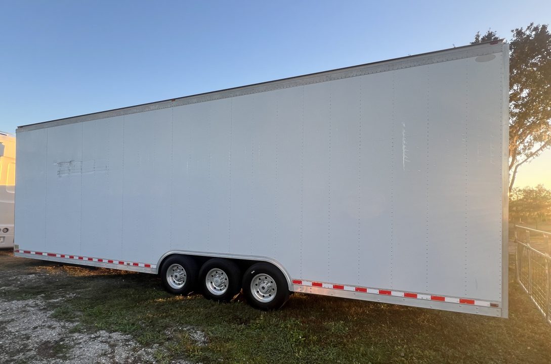 Used 2004 Goldrush 32' Aluminum Stacker Trailer