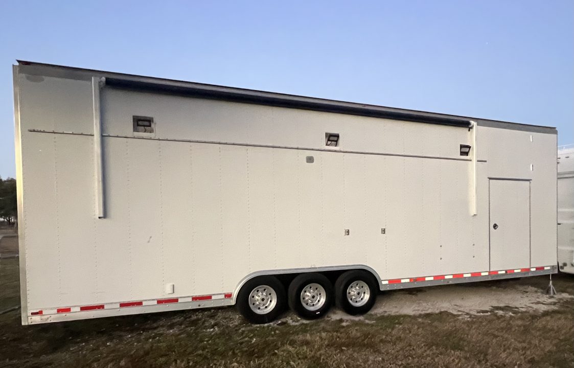Used 2004 Goldrush 32' Aluminum Stacker Trailer