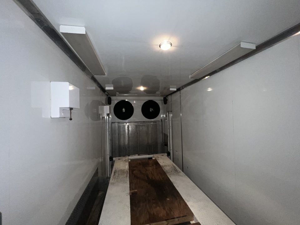 Used 2004 Goldrush 32' Aluminum Stacker Trailer