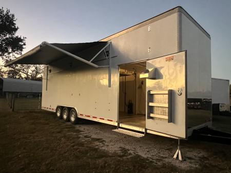 Used 2004 Goldrush 32' Aluminum Stacker Trailer
