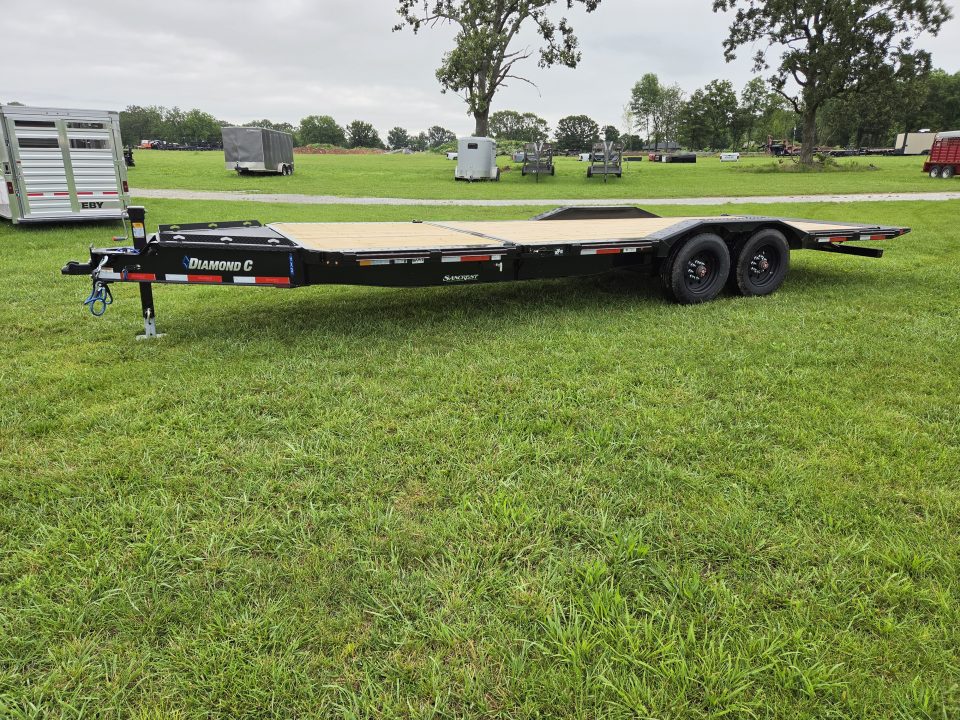 New 2026 Diamond C 102X24 TANDEM 23K TILT W/PRO TILT DECK 6' STATIONARY & 15K 2 SPEED JACK