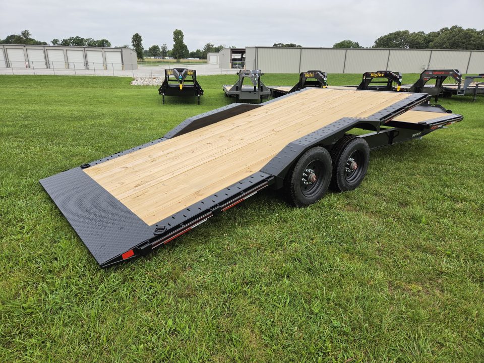 New 2026 Diamond C 102X24 TANDEM 23K TILT W/PRO TILT DECK 6' STATIONARY & 15K 2 SPEED JACK
