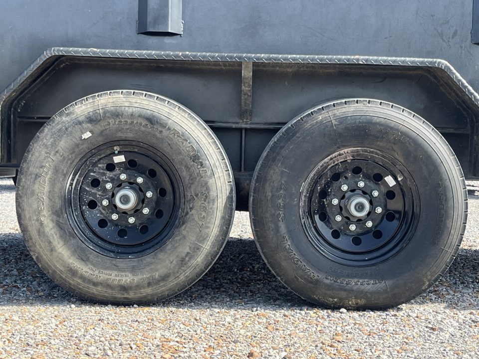 Used 2021 MAXXD 83"x14' 14k Telescopic Dump Trailer