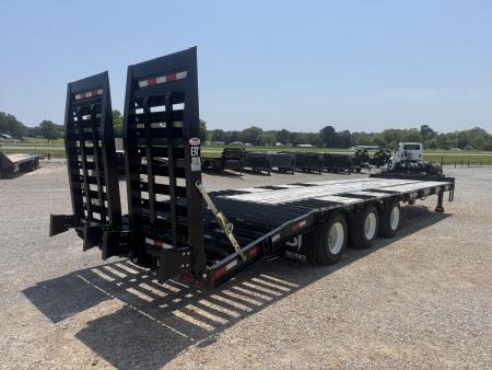 Used 2025 Behnke 102"x33' 25 TON Pintle Hitch Trailer *AIR RAMPS*