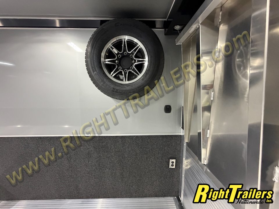 New 2026 inTech Trailers 8.5X32 Racing Trailer