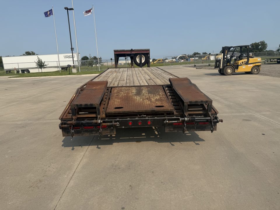 Used 1991 Travalong Gooseneck Flatbed Trailer