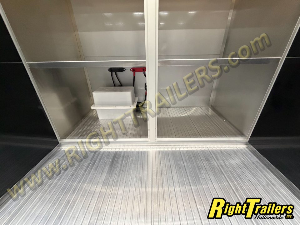 New 2026 inTech Trailers 8.5X32 Racing Trailer