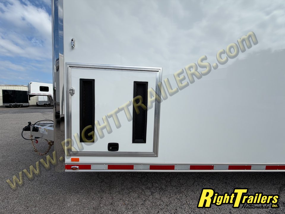 New 2026 inTech Trailers 8.5X32 Racing Trailer