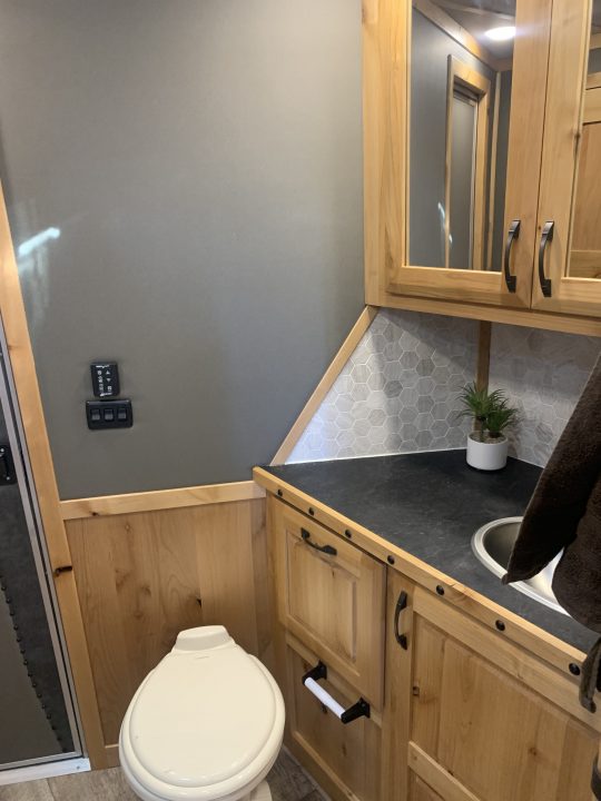 New 2026 SMC L8416SSRBT Horse Trailer