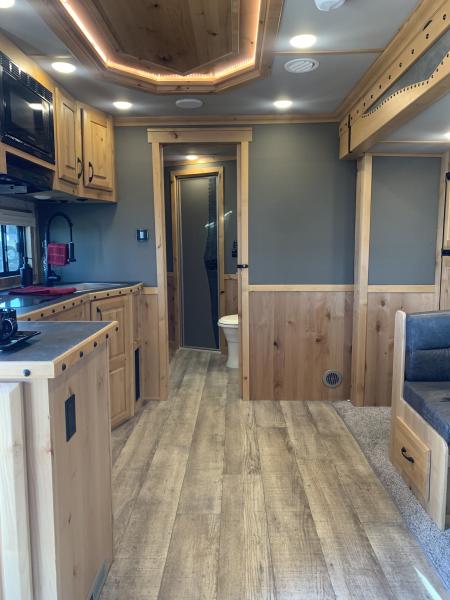 New 2026 SMC L8416SSRBT Horse Trailer