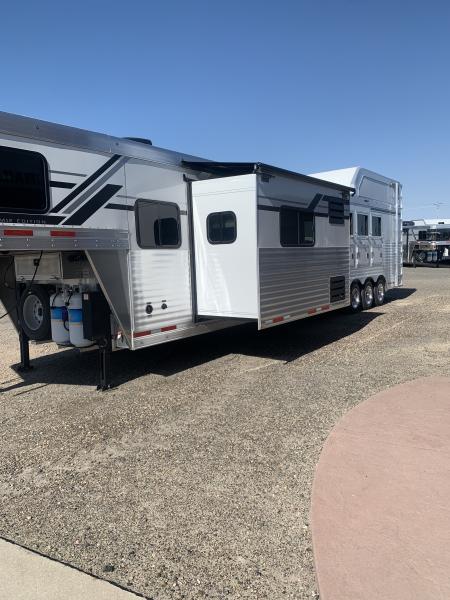 New 2026 SMC L8416SSRBT Horse Trailer