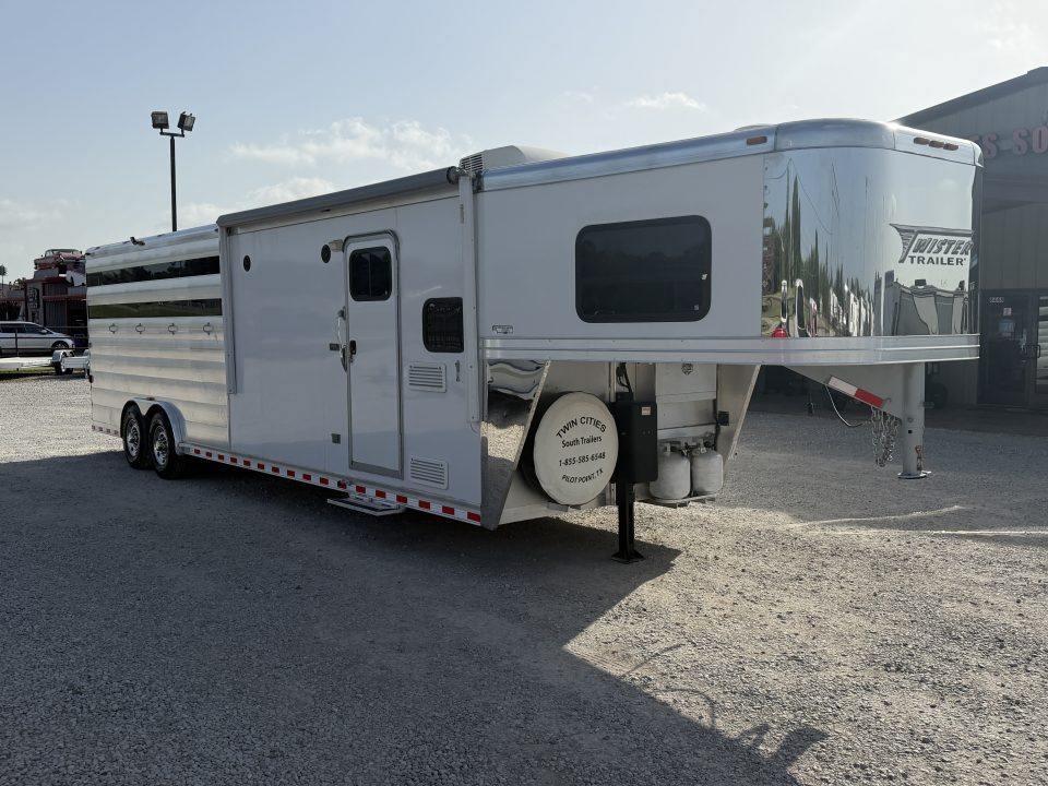 Used 2018 Twister 14' Stock Combo Living Quarters Stock Combo Trailer
