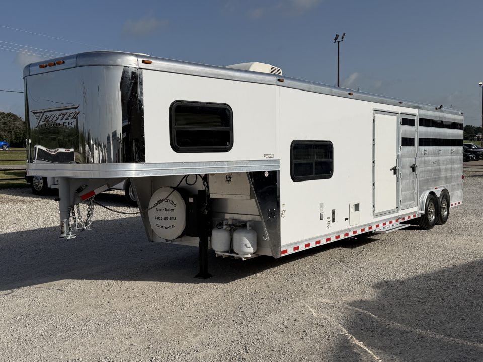 Used 2018 Twister 14' Stock Combo Living Quarters Stock Combo Trailer