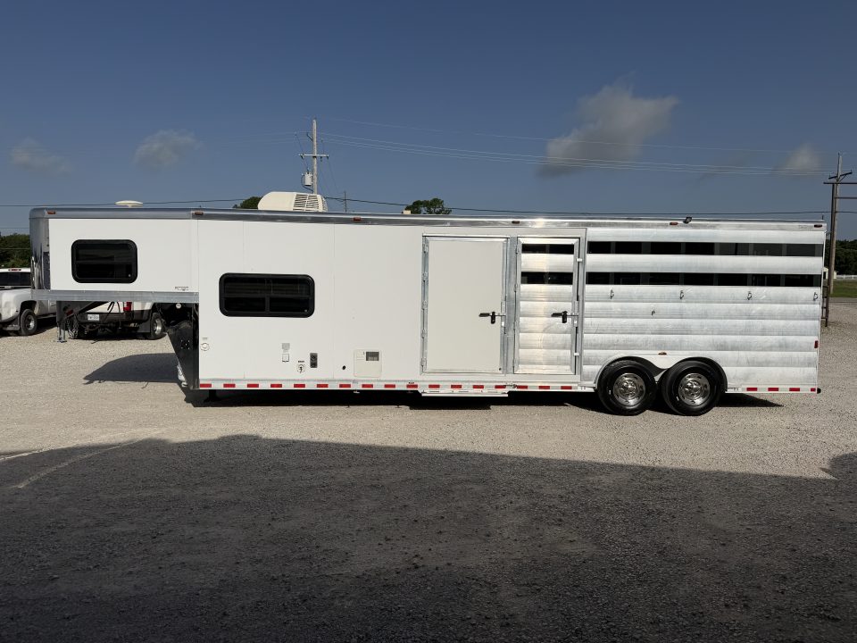 Used 2018 Twister 14' Stock Combo Living Quarters Stock Combo Trailer