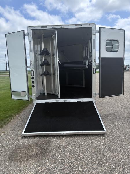 New 2027 Lakota 3H 9'LQ Horse Trailer