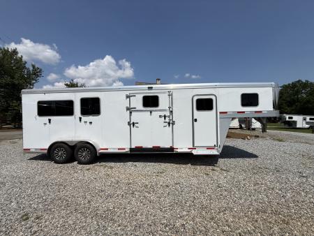 Consignment 2025 Exiss Trailers 2+1 Gooseneck Horse Trailer