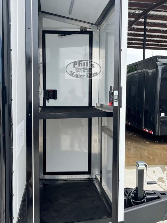 New Haulmark 34' EDGE PRO Car / Racing Trailer AWNING, AIRLINES & TONGUE BOX!
