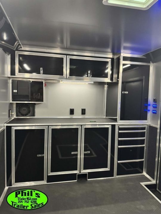 New Haulmark 34' EDGE PRO Car / Racing Trailer AWNING, AIRLINES & TONGUE BOX!