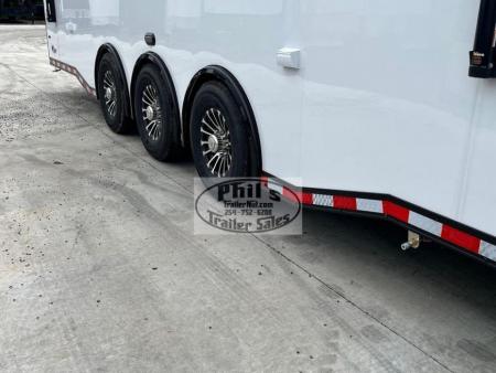 New Haulmark 34' EDGE PRO Car / Racing Trailer AWNING, AIRLINES & TONGUE BOX!
