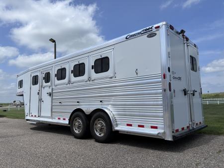 Used 2009 Cimarron Trailers 4H GN Horse Trailer