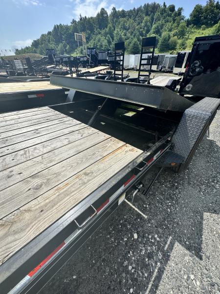 Used 2025 Kaufman Trailers USED 2025 Tilt Trailer