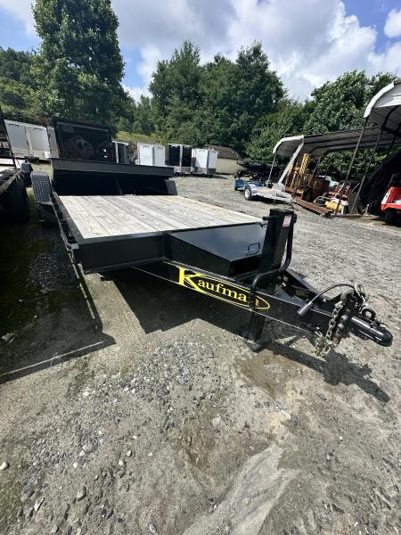 Used 2025 Kaufman Trailers USED 2025 Tilt Trailer