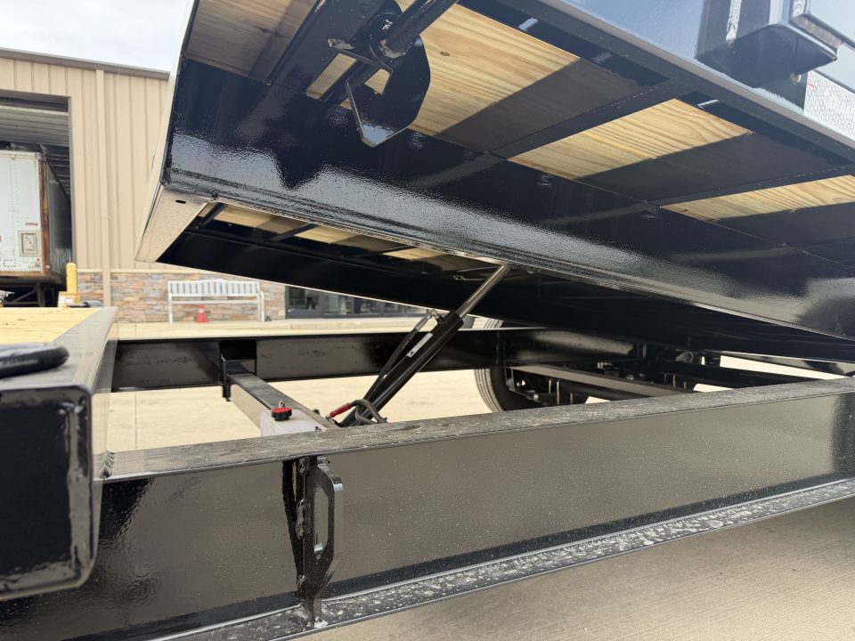 New 2026 Diamond C Trailers HXD207 102 X 24 Tilt Trailer