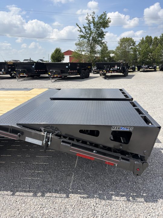 New 2026 Diamond C Trailers DEC207L22X102 (22' X 102") 14.9K Max Ramp Equipment Trailer