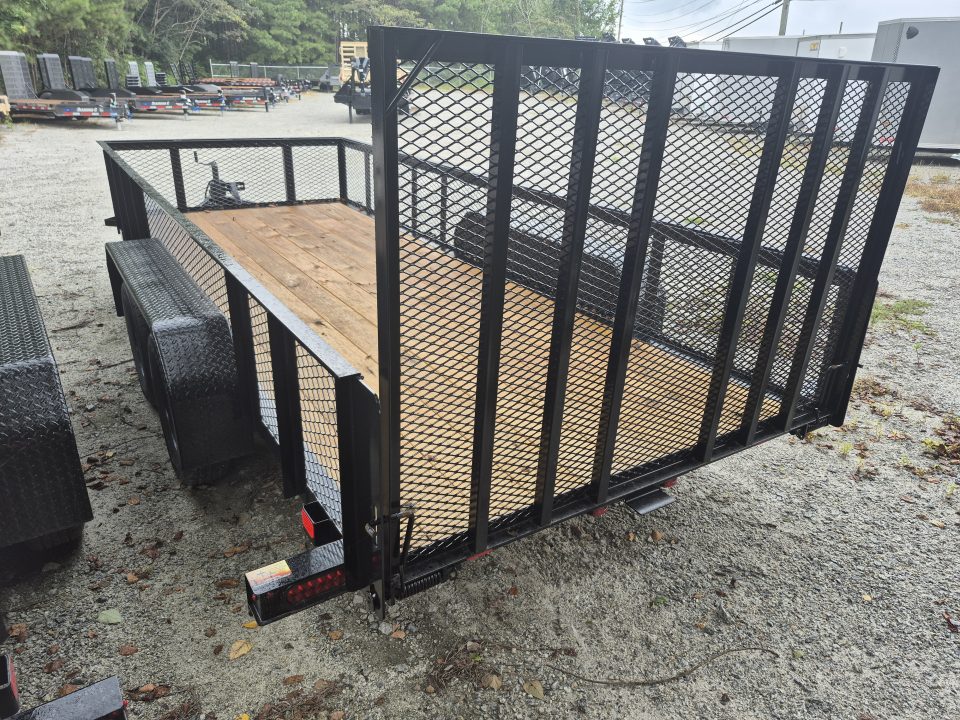New 2027 Currahee 6'x16' Landscape, 2' Mesh Sides, Removable Ramp Gate