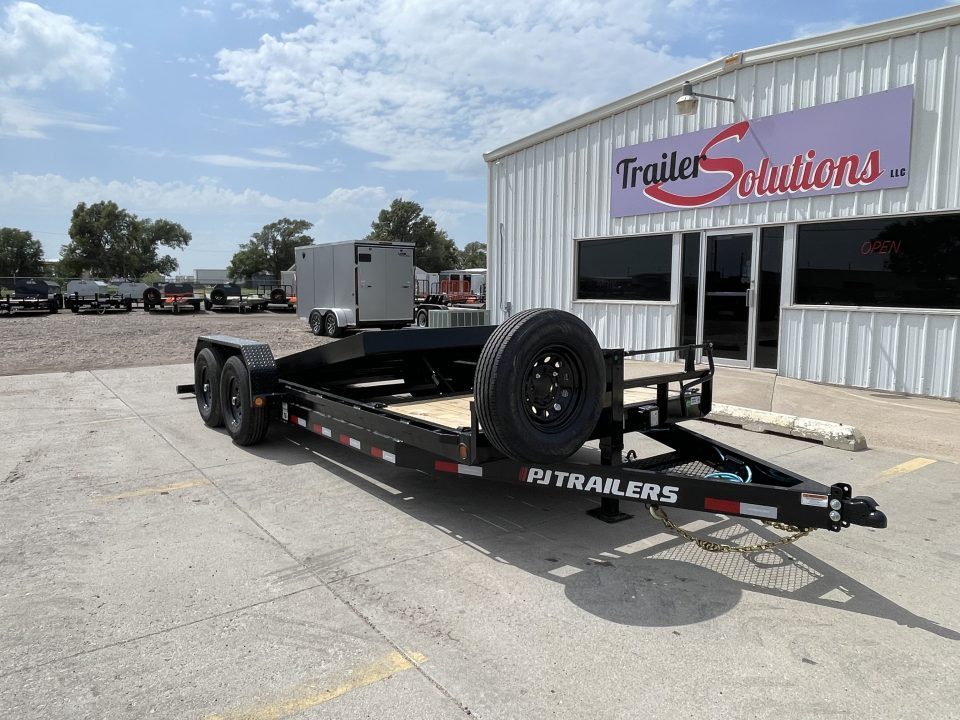 New 2027 PJ T6202 Tilt Trailer for Sale in Kansas | 20' x 83" 14K GVWR Hydraulic Tilt Equipment Trailer