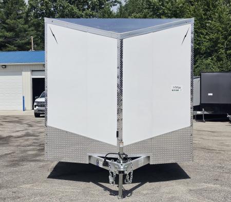 New 8 X 24 CAR HAULER ENCLOSED 2027 LIGHTNING ALL ALUMINUM 5200# AXLES