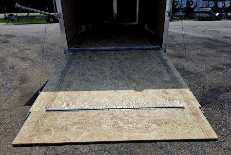 New 8 X 24 CAR HAULER ENCLOSED 2027 LIGHTNING ALL ALUMINUM 5200# AXLES