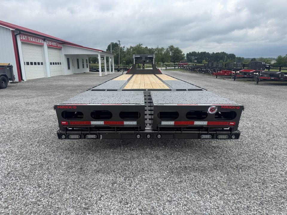New 2027 MAXX-D LKX 102"x30" Dual Tandem Gooseneck Equipment Trailer